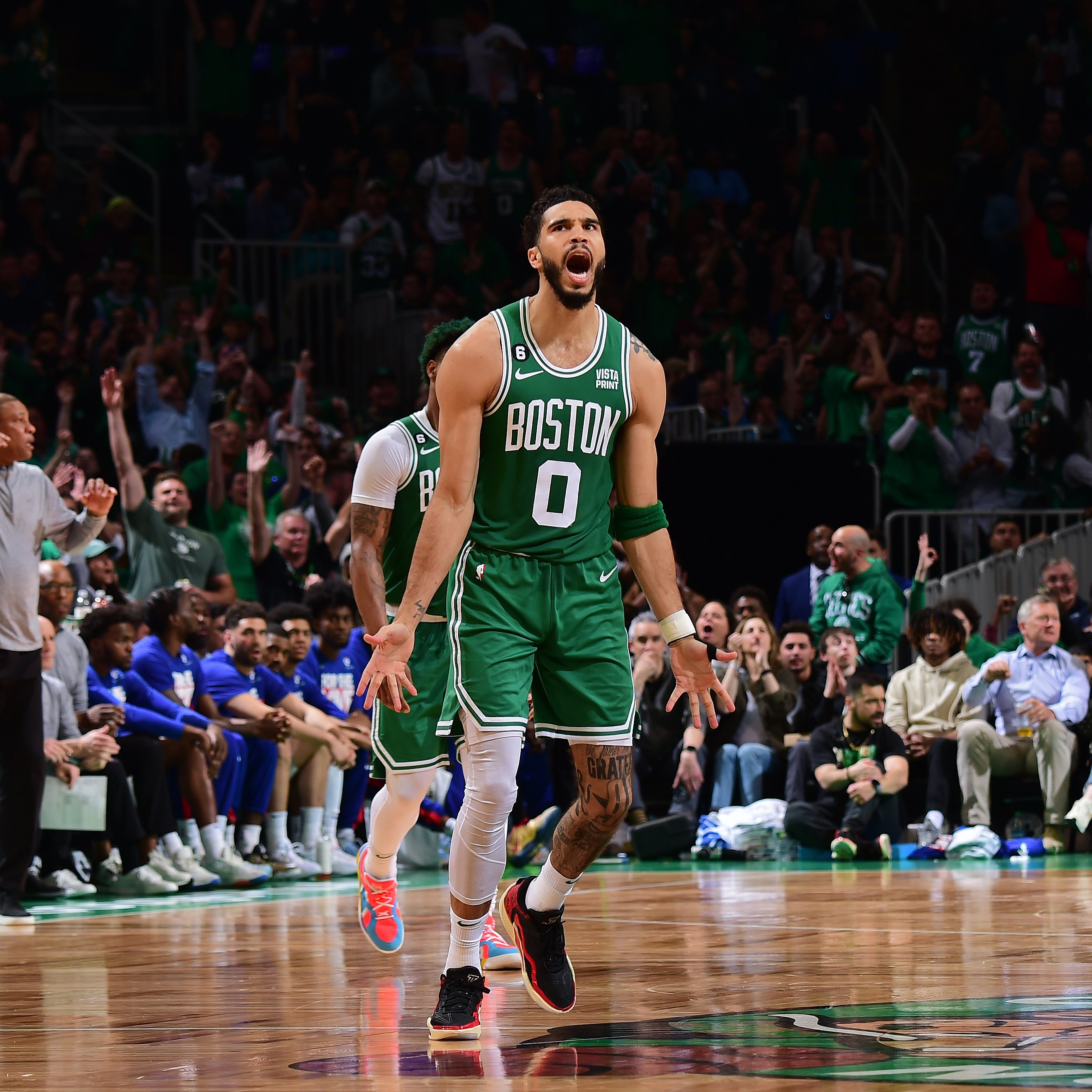 ios版下载塔图姆意外战胜利物浦，战术调整引爆全场！(塔兰战术ttitr1)